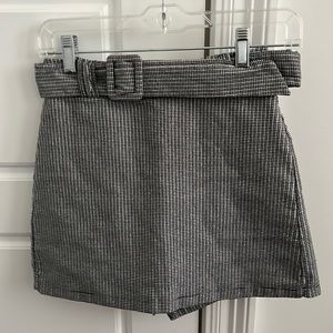 Houndstooth Mini Skort